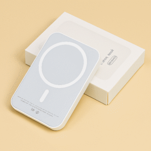 SnapCharge Max – MagSafe-Compatible Wireless Power Bank