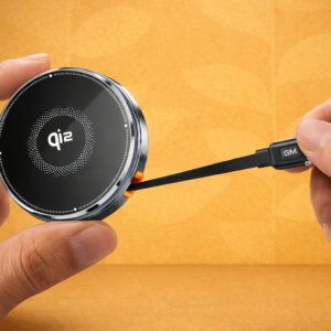 GM Pocket Qi2 charger